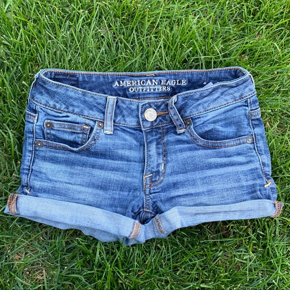 American Eagle Super Stretch Shortie Denim Shorts